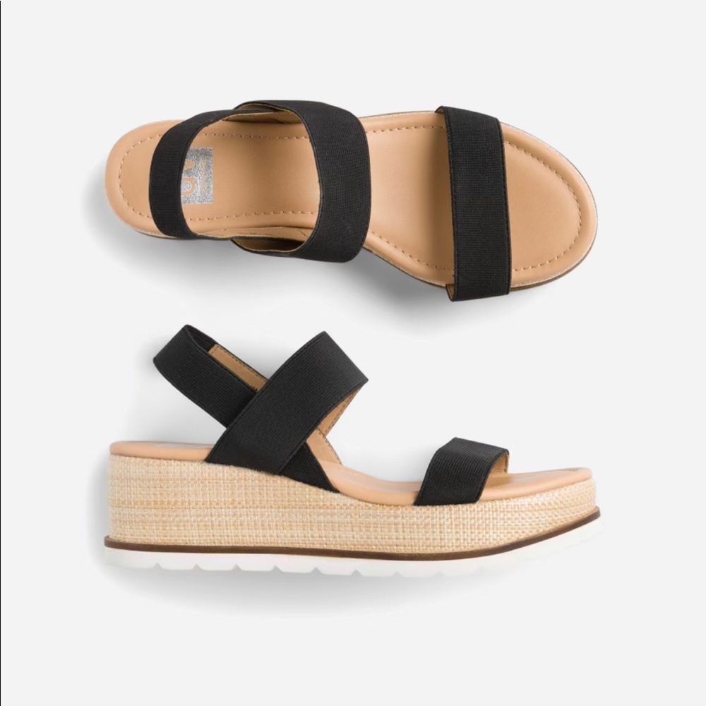 Bevita Flatform Wedge Sandal by Dolce Vita